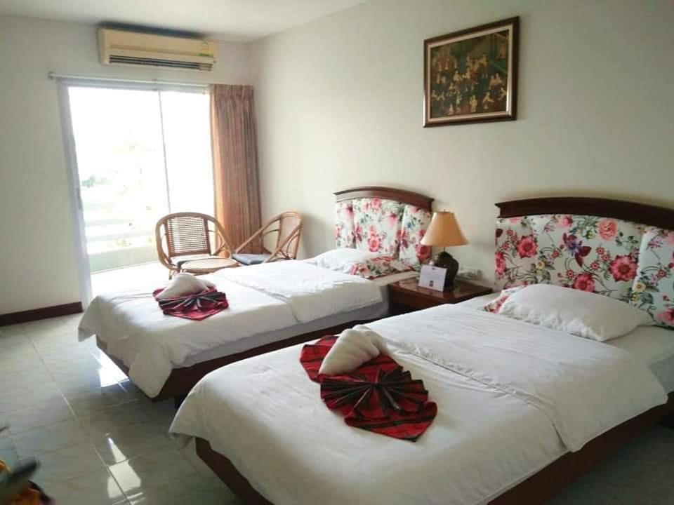Kiengpiman Hotel Мукдахан Екстериор снимка