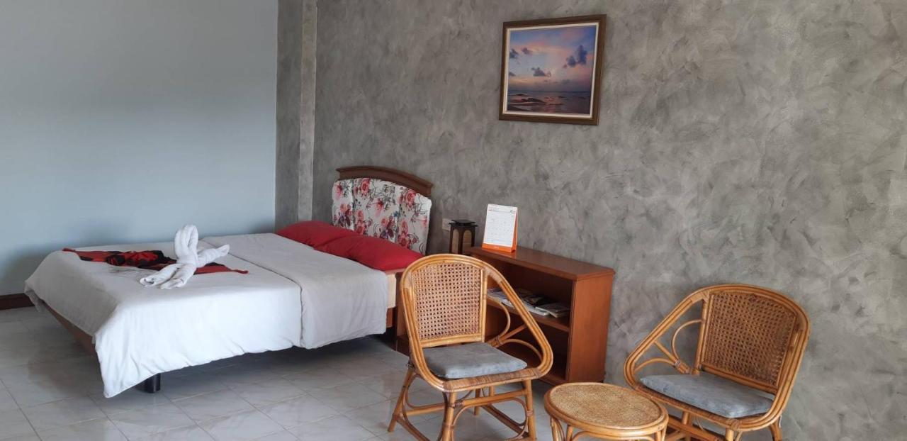Kiengpiman Hotel Мукдахан Екстериор снимка